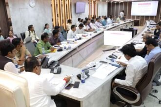 Nanded Review Meeting Atul Save Farmer Policy