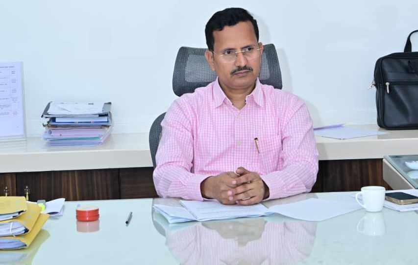 Mumbai Jilha Yuva Puraskar 1 May Award Youth